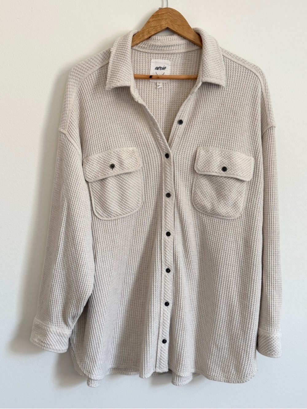 Aerie Lumberjane Cream Waffle Knit Size Large Long Sleeve Button Up Pocket Top - Picture 2 of 5